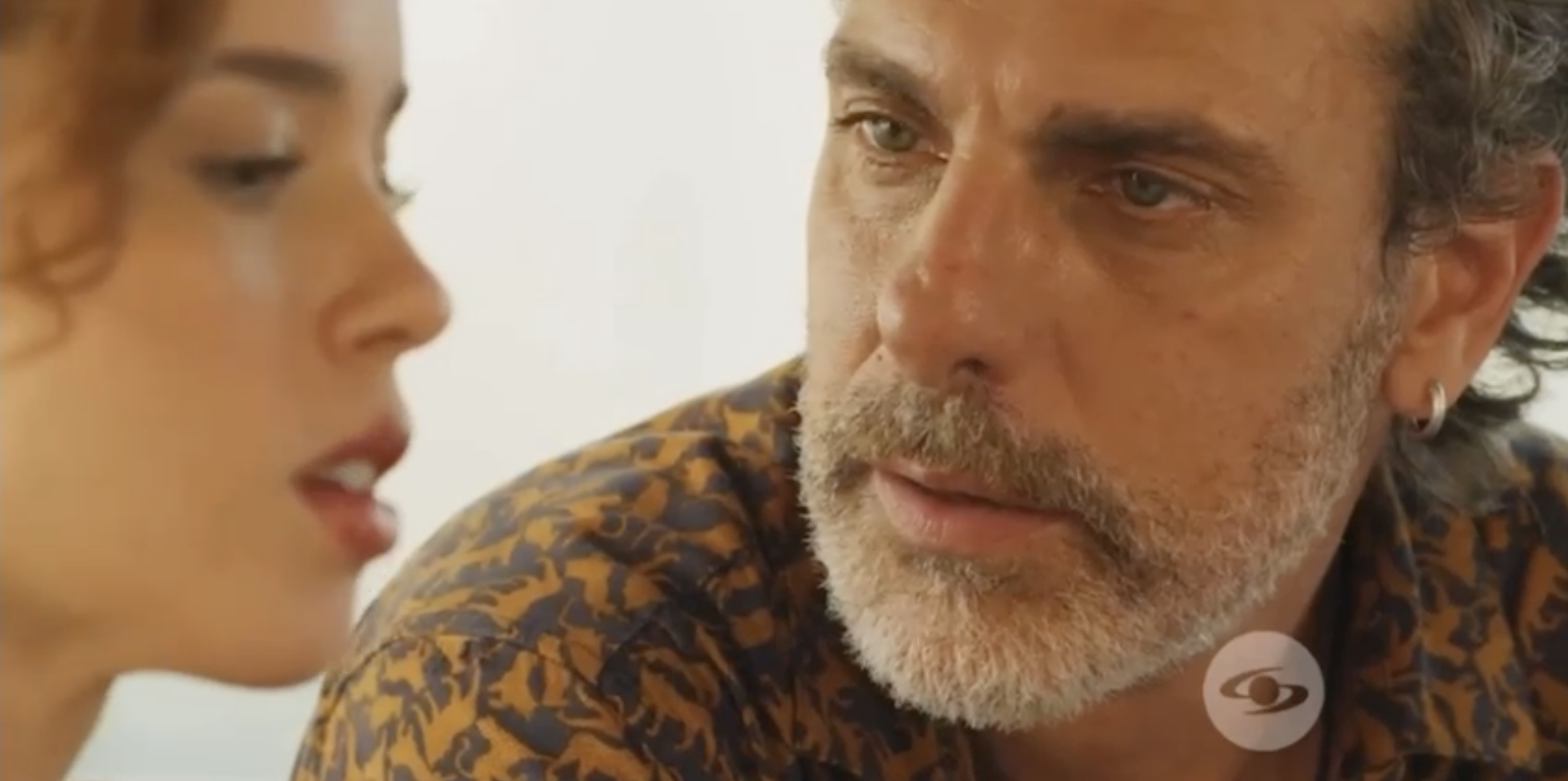 quien es carlos aguilar escupire sobre sus tumbas